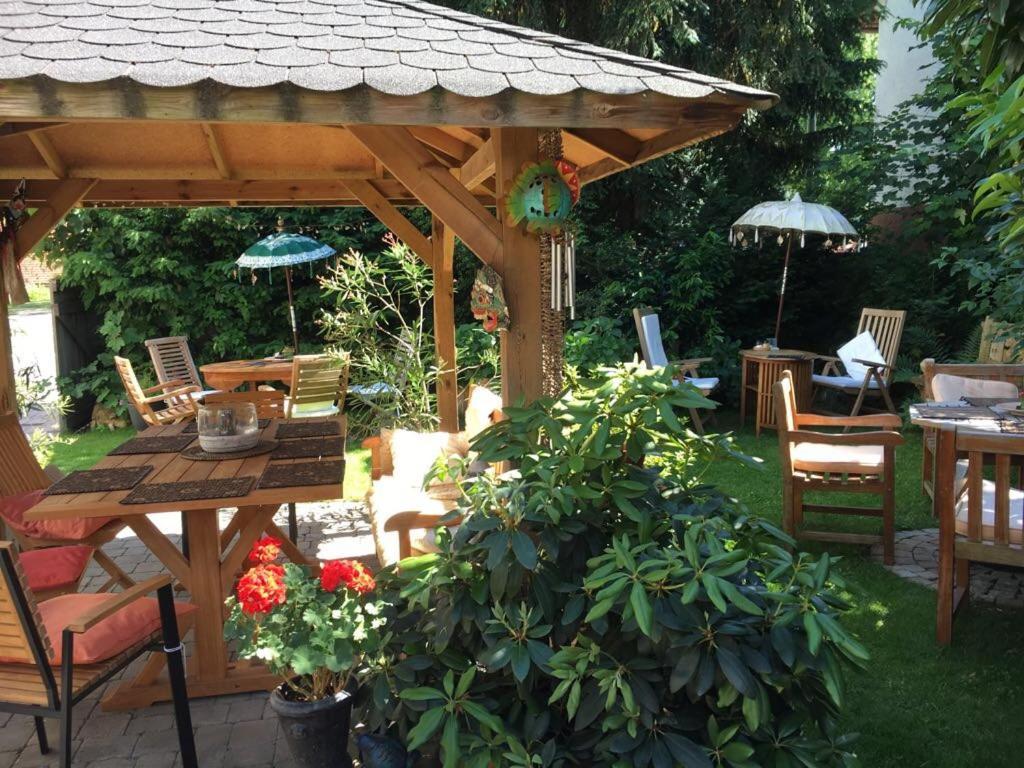 Tektona "Bed & Breakfast" Nidda Bagian luar foto